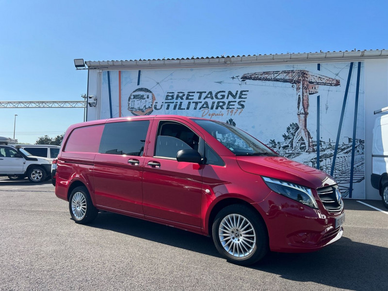 Photo 1 de l'offre de MERCEDES-BENZ VITO 119 CDI MIXTO 6PL LONG SELECT PROPULSION 9G-TRONIC à 40740€ chez Bretagne Utilitaires