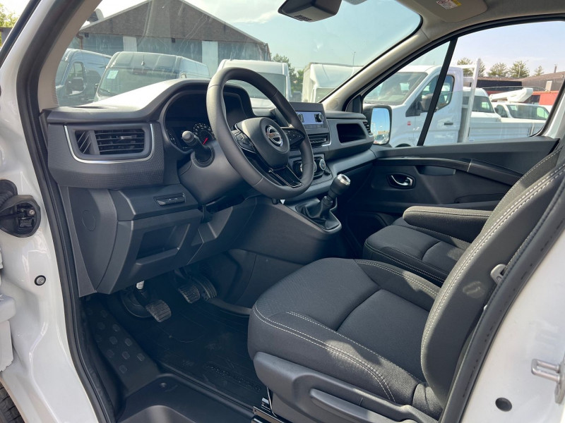 Photo 2 de l'offre de NISSAN PRIMASTAR FG L2H1 3T1 2.0 DCI 150CH ACENTA + KIT BOIS MDP à 32940€ chez Bretagne Utilitaires