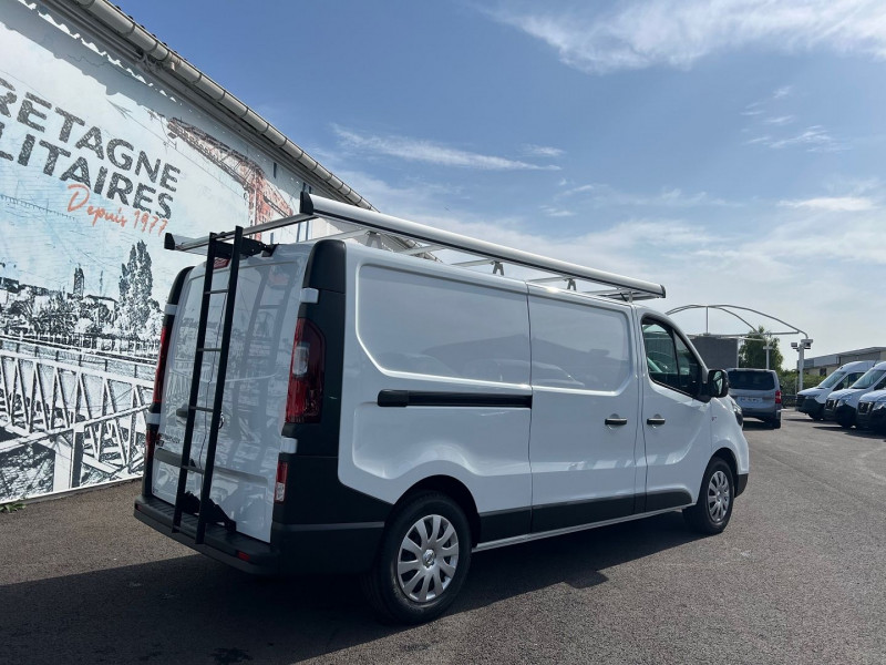 Photo 3 de l'offre de NISSAN PRIMASTAR FG L2H1 3T1 2.0 DCI 150CH ACENTA + KIT BOIS MDP à 32940€ chez Bretagne Utilitaires