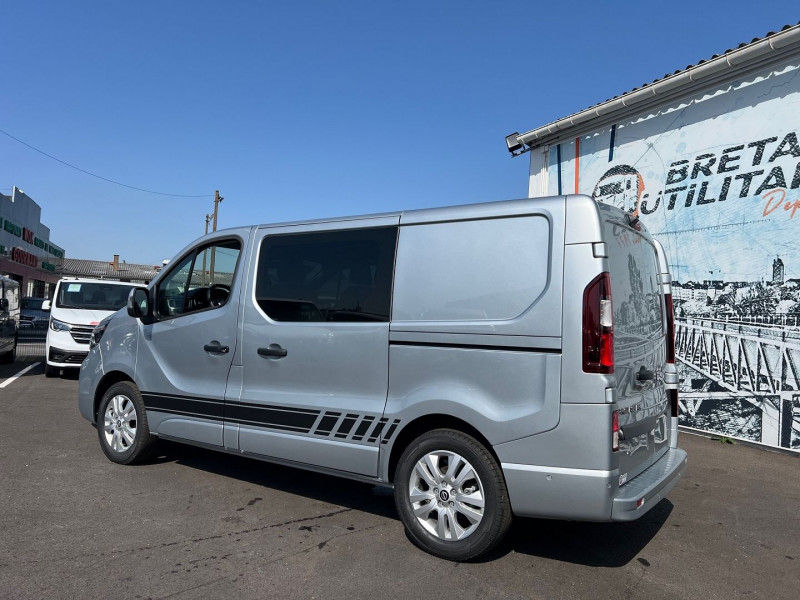 Photo 5 de l'offre de NISSAN PRIMASTAR FG 5 PLACES L1H1 2.0 DCI 150CH TEKNA + OPTIONS à 41700€ chez Bretagne Utilitaires