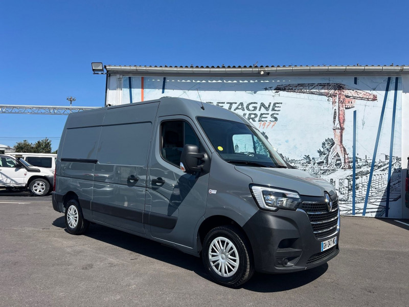 Photo 1 de l'offre de RENAULT MASTER III FG F3300 L2H2 2.3 BLUE DCI 150CH GRAND CONFORT EURO6 à 16740€ chez Bretagne Utilitaires