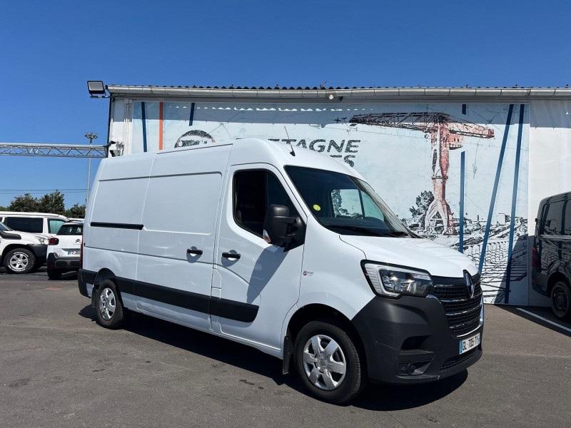 Photo 2 de l'offre de RENAULT MASTER III FG F3500 L2H2 2.3 BLUE DCI 150CH GRAND CONFORT EURO6 + OPTIONS à 20940€ chez Bretagne Utilitaires
