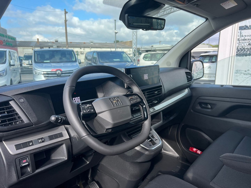 Photo 5 de l'offre de FIAT SCUDO 6PL M 2.0 BLUEHDI 180CH S&S PACK PREMIUM CONNECT EAT8 à 39900€ chez Bretagne Utilitaires