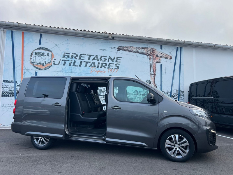 Photo 1 de l'offre de PEUGEOT EXPERT 5PL LONG 2.0 BLUEHDI 180CH S&S CAB APPRO EAT8 à 28740€ chez Bretagne Utilitaires