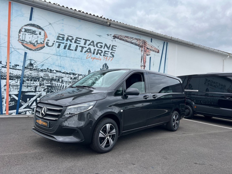 Photo 8 de l'offre de MERCEDES-BENZ VITO 4X4 119 CDI MIXTO LONG SELECT 9G-TRONIC à 71940€ chez Bretagne Utilitaires