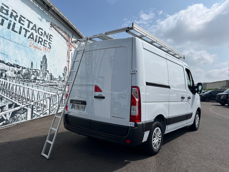 Photo 2 de l'offre de RENAULT MASTER GALERIE F3500 L1H1 2.3 DCI 135CH GRAND CONFORT + OPTIONS à 18900€ chez Bretagne Utilitaires