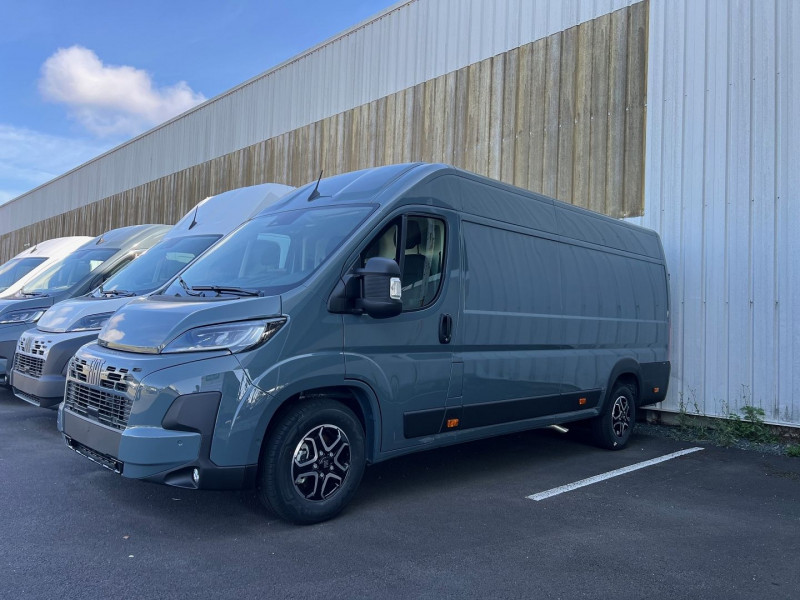Photo 1 de l'offre de FIAT DUCATO FG L4H2 - XLH2 3.5 MAXI 180CH S&S PACK PREMIUM CONNECT BVA8 à 45540€ chez Bretagne Utilitaires