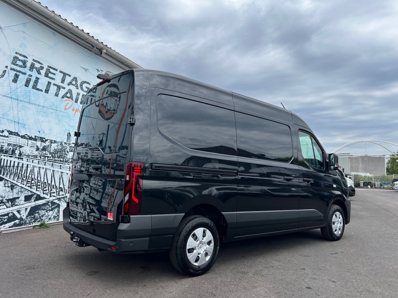 Photo 3 de l'offre de NISSAN INTERSTAR FG L2H2 3T5 2.0 DCI 150CH TEKNA BVA9 + OPTIONS à 43140€ chez Bretagne Utilitaires