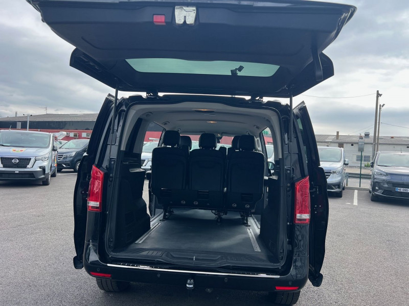 Photo 9 de l'offre de MERCEDES-BENZ VITO FG 4X4 119 CDI MIXTO COMPACT SELECT 9G-TRONIC à 35940€ chez Bretagne Utilitaires