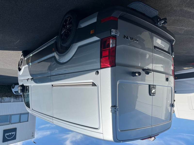 Photo 1 de l'offre de MAN TGE 4X4 L3H2 (L2H1) 3.5T 180 CV BVA NOMBREUSES OPTIONS à 59940€ chez Bretagne Utilitaires