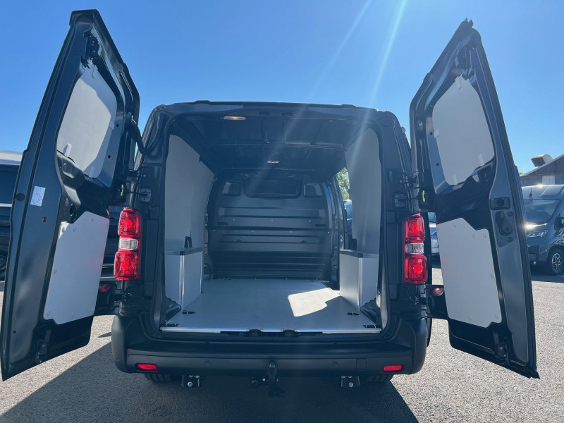 Photo 4 de l'offre de FIAT SCUDO FG XL 2.0 BLUEHDI 180CH S&S PACK PREMIUM CONNECT EAT8 à 38340€ chez Bretagne Utilitaires