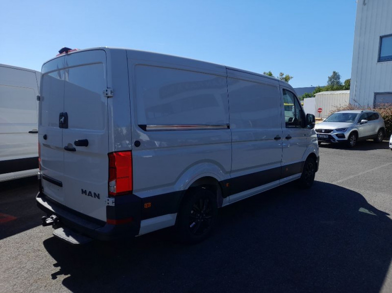 Photo 2 de l'offre de MAN TGE 4X4 L3H2 (L2H1) 3.5T 180 CV BVA NOMBREUSES OPTIONS à 58740€ chez Bretagne Utilitaires