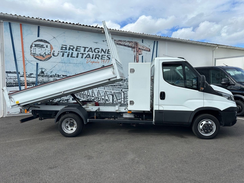 Iveco DAILY CCB BENNE + COFFRE JPM 35C15H EMPATTEMENT 3750 Diesel BLANC Occasion à vendre