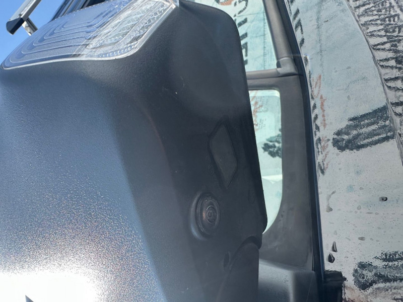 Photo 14 de l'offre de MERCEDES-BENZ SPRINTER FG 5 PLACES 319 CDI 43 3T5 SELECT PROPULSION 7G-TRONIC PLUS à 50340€ chez Bretagne Utilitaires