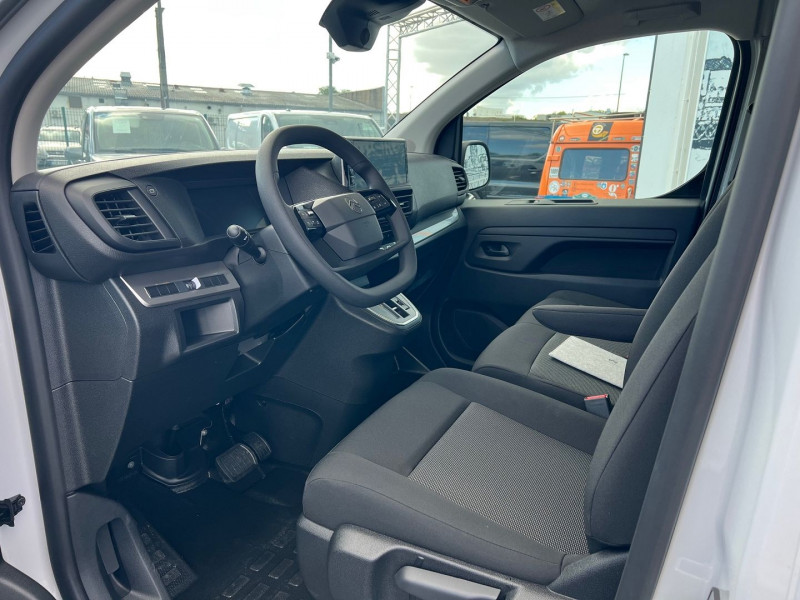Photo 4 de l'offre de CITROEN JUMPY M 2.0 BLUEHDI 180CH EAT8 PACK PREMIUM CONNECT + OPTIONS à 33540€ chez Bretagne Utilitaires