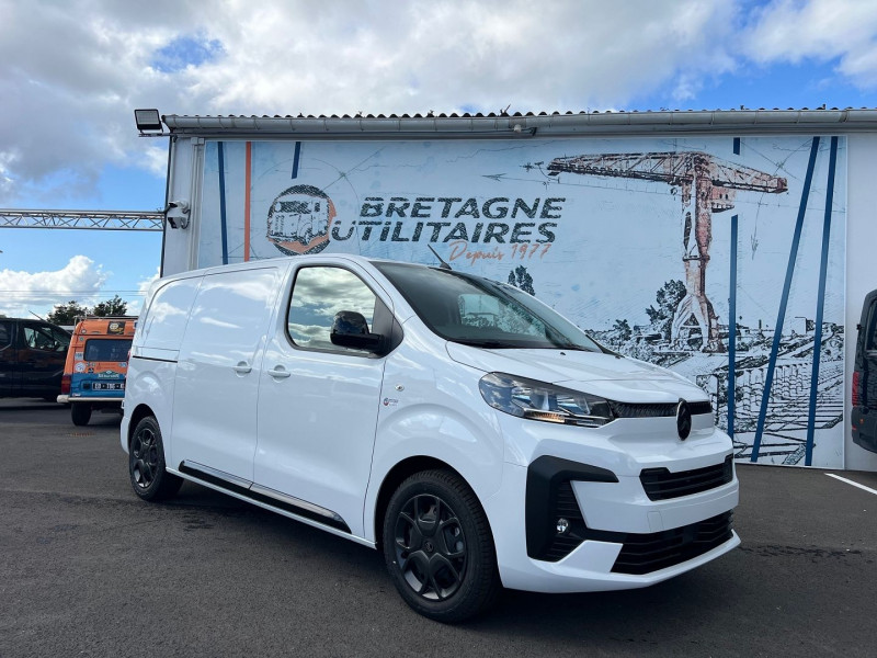 Photo 1 de l'offre de CITROEN JUMPY M 2.0 BLUEHDI 180CH EAT8 PACK PREMIUM CONNECT + OPTIONS à 33540€ chez Bretagne Utilitaires