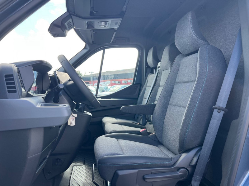 Photo 6 de l'offre de RENAULT MASTER IV FG F3500 L3H2 BLUE DCI 150CH EXTRA + NBRES OPTIONS à 38940€ chez Bretagne Utilitaires