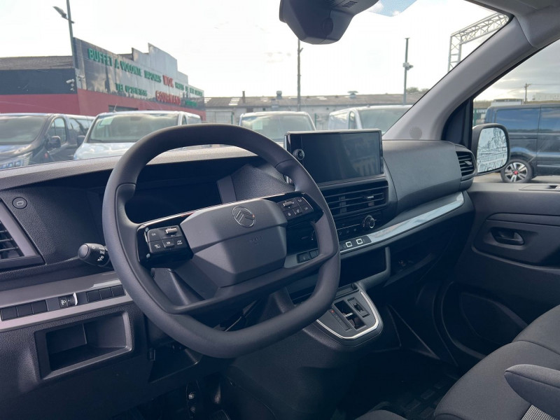 Photo 8 de l'offre de CITROEN JUMPY M 2.0 BLUEHDI 180CH EAT8 PACK PREMIUM CONNECT + OPTIONS à 33540€ chez Bretagne Utilitaires