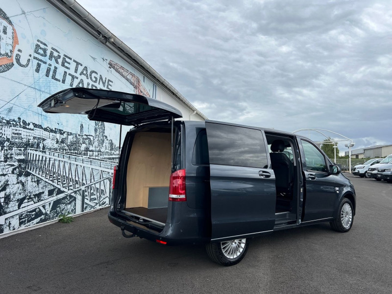 Photo 2 de l'offre de MERCEDES-BENZ VITO FG 4X4 116 CDI LONG SELECT 9G-TRONIC HAYON à 37740€ chez Bretagne Utilitaires