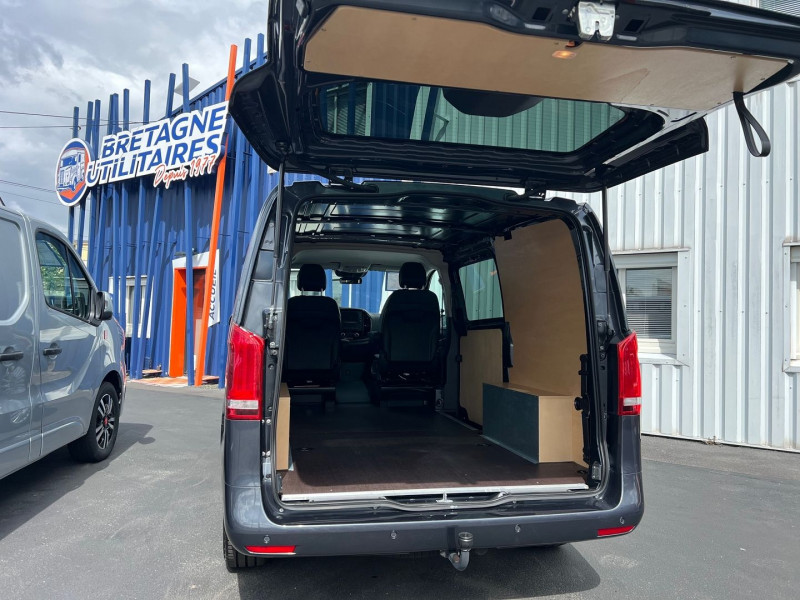 Photo 3 de l'offre de MERCEDES-BENZ VITO FG 4X4 116 CDI LONG SELECT 9G-TRONIC HAYON à 37740€ chez Bretagne Utilitaires