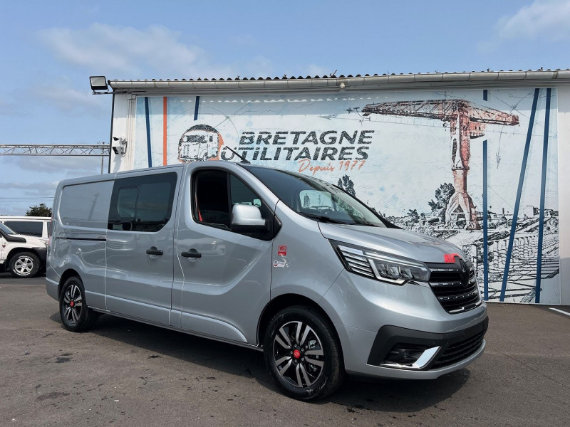 Photo 2 de l'offre de RENAULT TRAFIC NEW 5 PLACES BVA9 170 CV L2H1 EXCLUSIVE + OPTIONS à 46740€ chez Bretagne Utilitaires