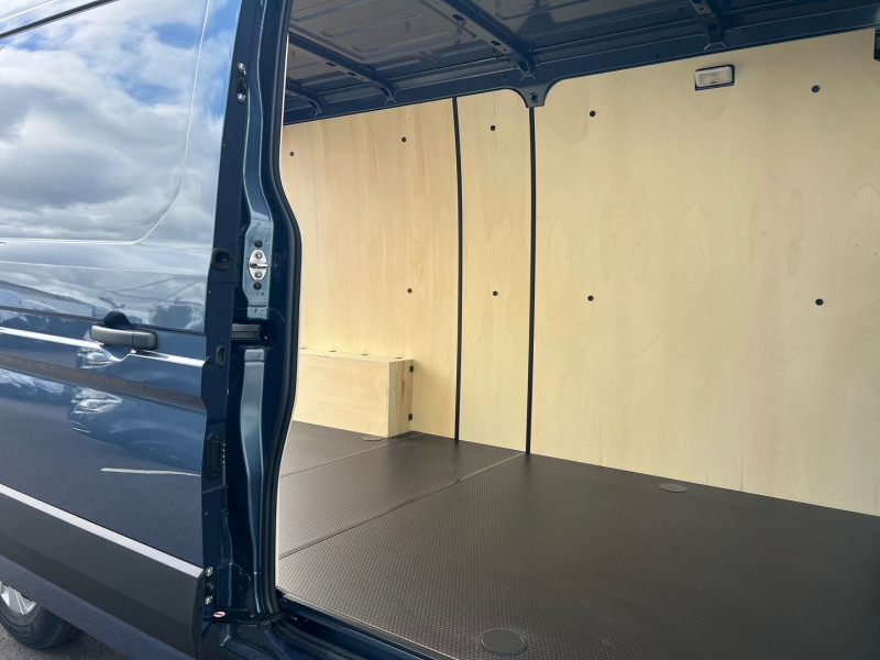 Photo 7 de l'offre de RENAULT MASTER IV FG F3500 L3H2 BLUE DCI 150CH EXTRA + NBRES OPTIONS à 38940€ chez Bretagne Utilitaires