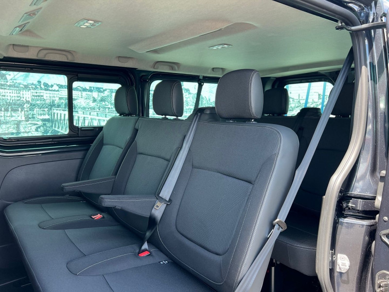 Photo 2 de l'offre de NISSAN PRIMASTAR COMBI NEW MINIBUS 9PL L2H1 3T0 2.0 DCI 170CH S/S BVA9 TEKNA + OPTIONS à 43140€ chez Bretagne Utilitaires
