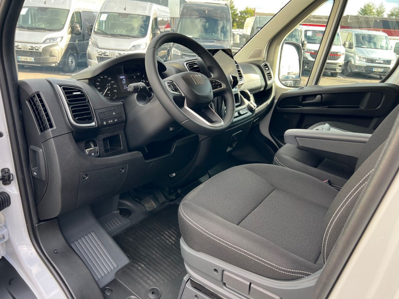 Photo 5 de l'offre de FIAT DUCATO FG L3H3 3.5 MAXI 180CH PACK PREMIUM CONNECT BVA8 à 42540€ chez Bretagne Utilitaires