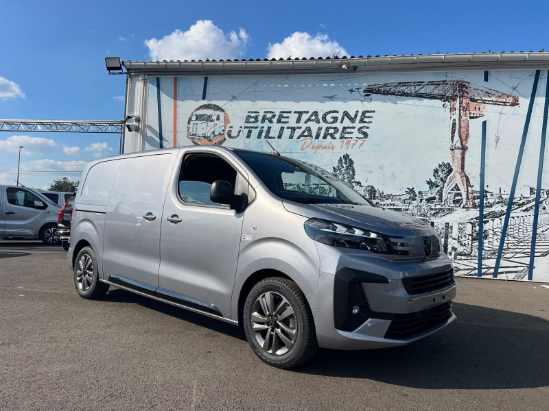 Photo 1 de l'offre de PEUGEOT EXPERT FG M 2.0 BLUEHDI 180CH S&S EAT8 + NBRES OPTIONS à 39540€ chez Bretagne Utilitaires