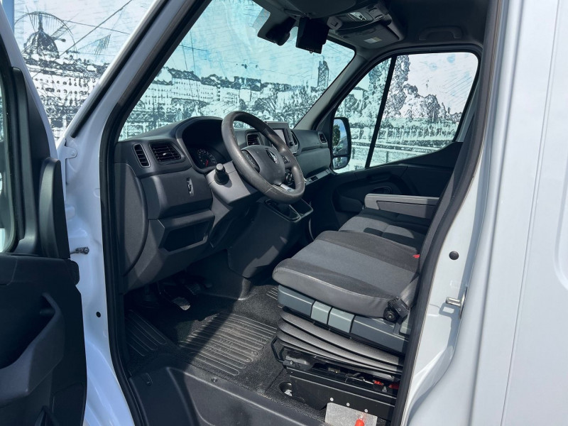 Photo 7 de l'offre de RENAULT MASTER III FG F3500 L2H2 2.3 DCI 135CH GRAND CONFORT E6 à 19140€ chez Bretagne Utilitaires