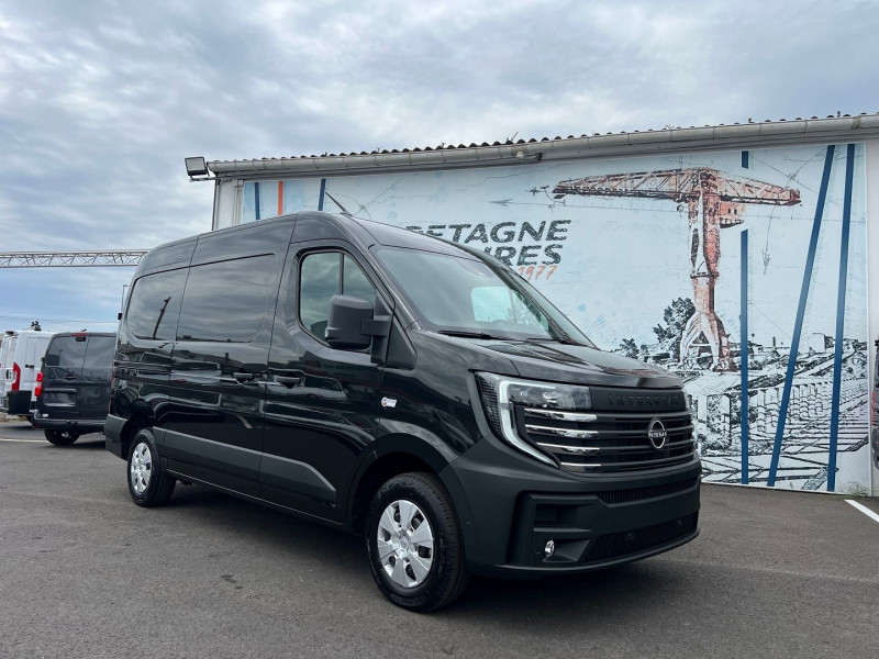 Photo 1 de l'offre de NISSAN INTERSTAR FG L2H2 3T5 2.0 DCI 150CH TEKNA BVA9 + OPTIONS à 44340€ chez Bretagne Utilitaires