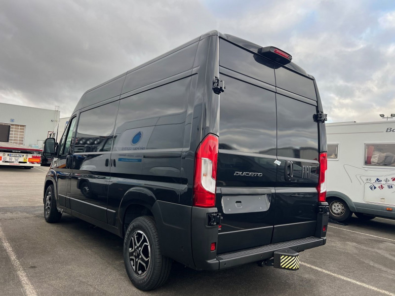 Photo 2 de l'offre de FIAT DUCATO FG MH2 - L2H2 3.5 MAXI 180CH S&S PACK PREMIUM CONNECT BVA8 à 43140€ chez Bretagne Utilitaires