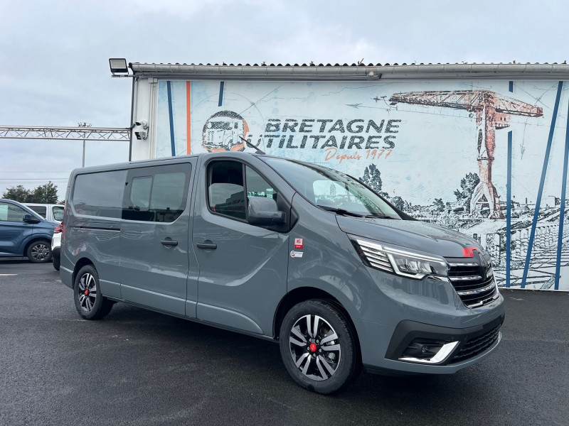Photo 2 de l'offre de RENAULT TRAFIC URBAIN 5 PLACES BVA9 170 CV L2H1 EXCLUSIVE + OPTIONS à 46740€ chez Bretagne Utilitaires