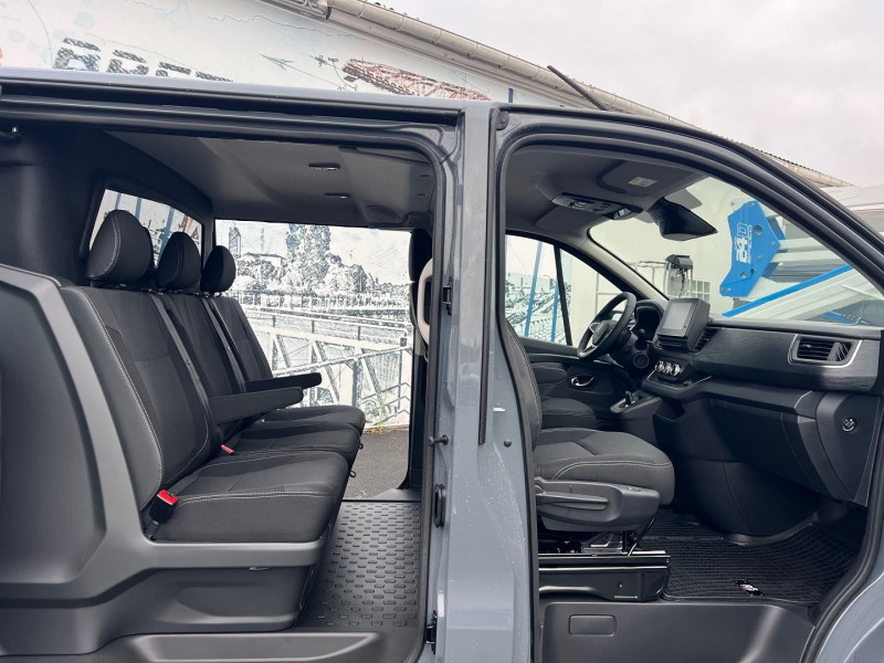 Photo 7 Renault TRAFIC URBAIN 5 PLACES BVA9 170 CV L2H1 EXCLUSIVE + OPTIONS Diesel GRIS URBAIN en vente chez Bretagne Utilitaires Photo 7 de l'offre de RENAULT TRAFIC URBAIN 5 PLACES BVA9 170 CV L2H1 EXCLUSIVE + OPTIONS à 46740€ chez Bretagne Utilitaires
