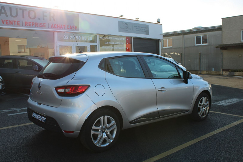 Photo 3 de l'offre de RENAULT CLIO IV STE 1.5 DCI 75CH ENERGY BUSINESS REVERSIBLE E6C à 8990€ chez Visiteauto.fr