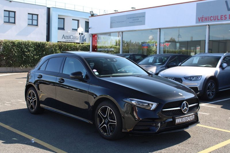 Mercedes-Benz CLASSE A 250 E 160+102CH AMG LINE 8G-DCT CAM360 MULTIBEAMLED MBUX TOIT OUVRANT BURMESTER Hybride NOIR Occasion à vendre