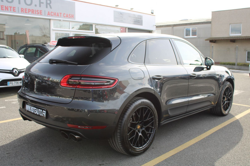 Photo 3 de l'offre de PORSCHE MACAN 3.0 V6 258CH S DIESEL PDK CARPLAY, ECHAPPEMENT SPORT, SUSPENSION PNEUMATIQUE à 0€ chez Visiteauto.fr
