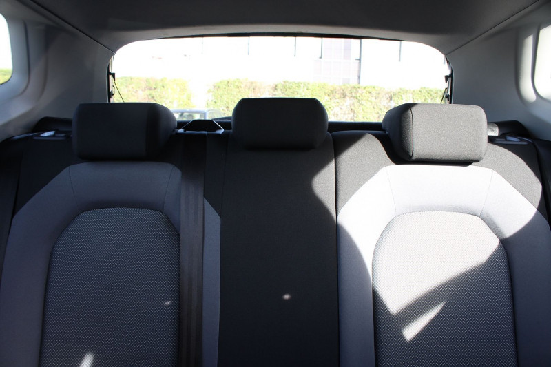 Photo 12 de l'offre de SEAT ARONA 1.0 ECOTSI 95CH STYLE EURO6D-T PACK HIVER PARK ASSIST à 14990€ chez Visiteauto.fr