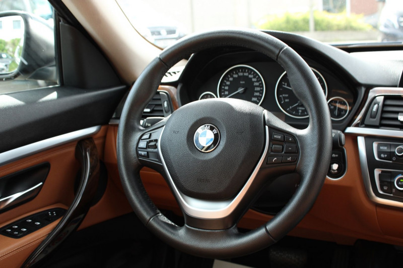 Photo 8 de l'offre de BMW SERIE 3 GRAN TURISMO (F34) 320DA 184CH LUXURY à 14990€ chez Visiteauto.fr
