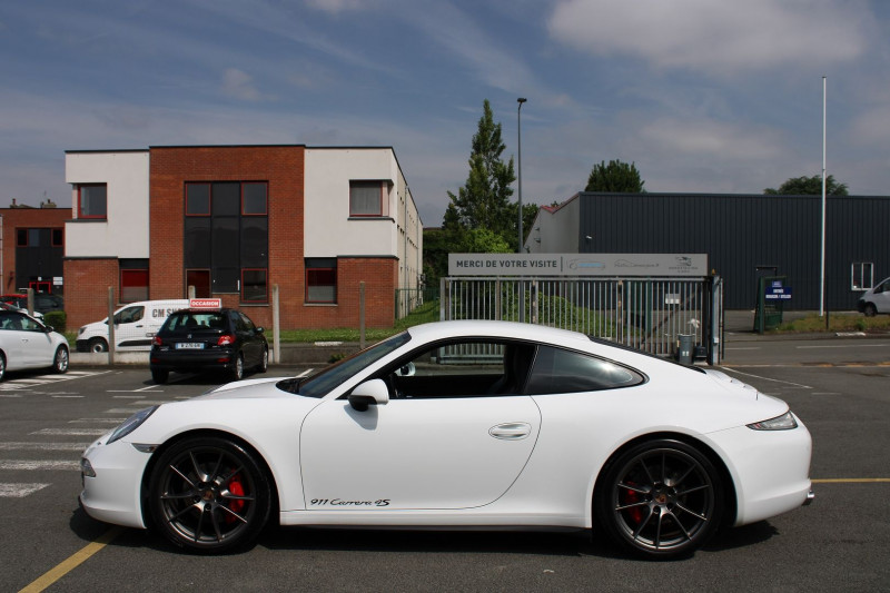 Photo 14 de l'offre de PORSCHE 911 COUPE (991) CARRERA 4S PDK BOSE ECHAPPEMENT SPORT PCM SPORT CHRONO SIEGES CHAUFFANTS à 98991€ chez Visiteauto.fr