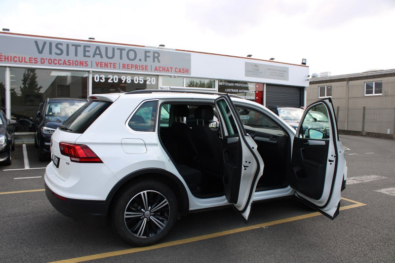 Photo 4 de l'offre de VOLKSWAGEN TIGUAN 1.4 TSI 150CH ACT BLUEMOTION TECHNOLOGY CONFORTLINE HAYON ELECTRIQU DISCOVER PRO à 17990€ chez Visiteauto.fr