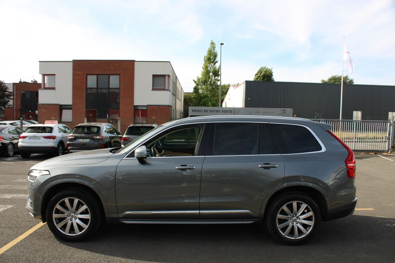 Photo 12 de l'offre de VOLVO XC90 D5 AWD 225CH INSCRIPTION GEARTRONIC 5 PLACES ATTELAGE ELCTRIQUE à 27990€ chez Visiteauto.fr