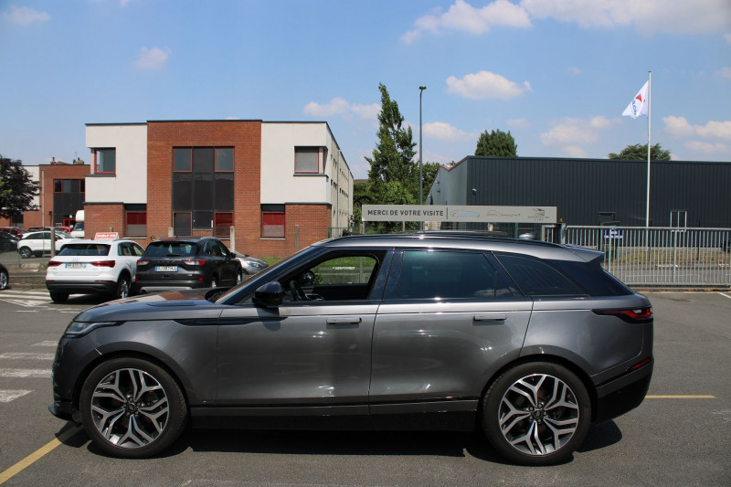 Photo 12 de l'offre de LAND-ROVER RANGE ROVER VELAR 3.0D V6 300CH R-DYNAMIC HSE AWD BVA PARE-BRISE CHAUFFANT SIEGES VENTILES TOIT OU à 54890€ chez Visiteauto.fr