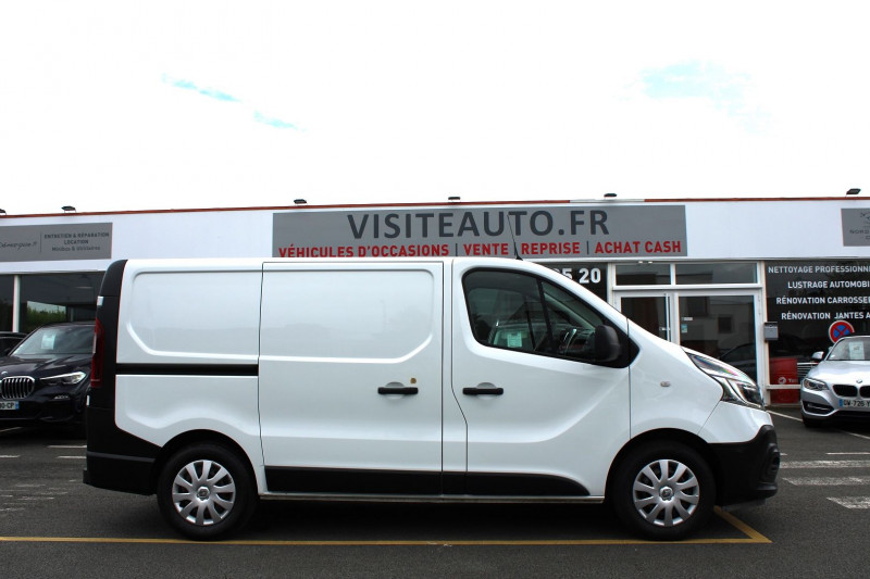 Photo 2 de l'offre de RENAULT TRAFIC III FG L1H1 1000 1.6 DCI 95CH GRAND CONFORT E6 à 15890€ chez Visiteauto.fr