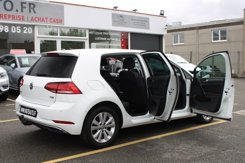 Photo 4 de l'offre de VOLKSWAGEN GOLF VII 1.0 TSI 110CH BLUEMOTION TECHNOLOGY CONFORTLINE BUSINESS 5P à 15890€ chez Visiteauto.fr