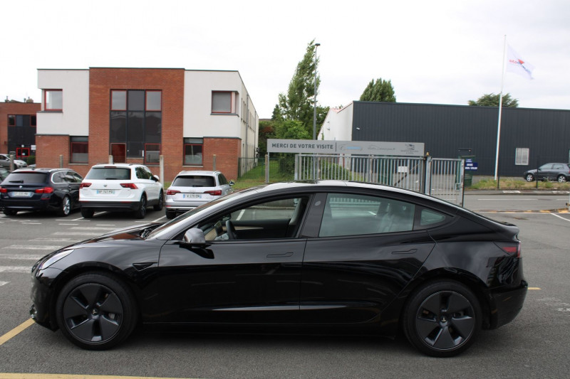 Photo 12 de l'offre de TESLA MODEL 3 STANDARD RWD PLUS MY21 à 29890€ chez Visiteauto.fr