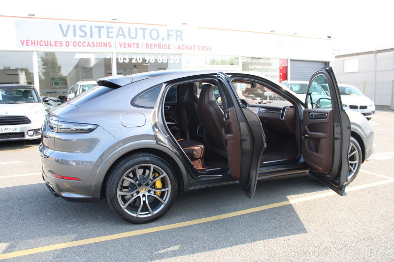 Photo 15 de l'offre de PORSCHE CAYENNE COUPE (9YA) 4.0 V8 680CH TURBO S E-HYBRID TVA RECUPERABLE FULL OPTIONS à 118990€ chez Visiteauto.fr