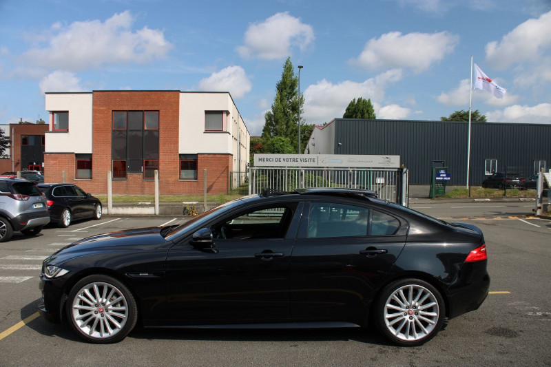 Photo 17 de l'offre de JAGUAR XE 2.0D 180CH R-SPORT BVA8 à 20990€ chez Visiteauto.fr