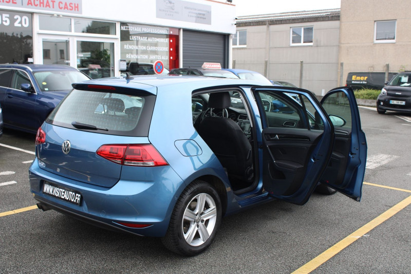 Photo 4 de l'offre de VOLKSWAGEN GOLF VII 1.4 TSI 125CH BLUEMOTION TECHNOLOGY HIGHLINE DSG7 5P à 13890€ chez Visiteauto.fr