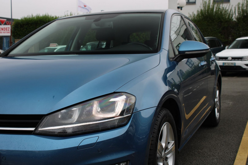 Photo 16 de l'offre de VOLKSWAGEN GOLF VII 1.4 TSI 125CH BLUEMOTION TECHNOLOGY HIGHLINE DSG7 5P à 13890€ chez Visiteauto.fr